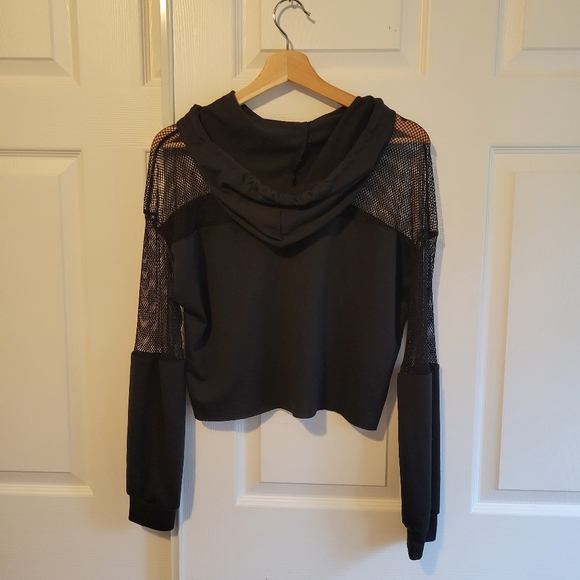 Babe Cropped black mesh top, size small. - Picture 5 of 7